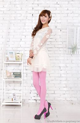 浦江打底裤拍摄 人民共摄商业产品拍照服务引领行业新标准